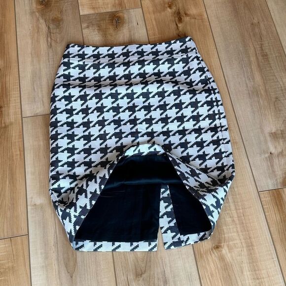 Banana Republic Pencil - Lined Skirt Pattern Black/White Size 0 - Picture 7 of 12